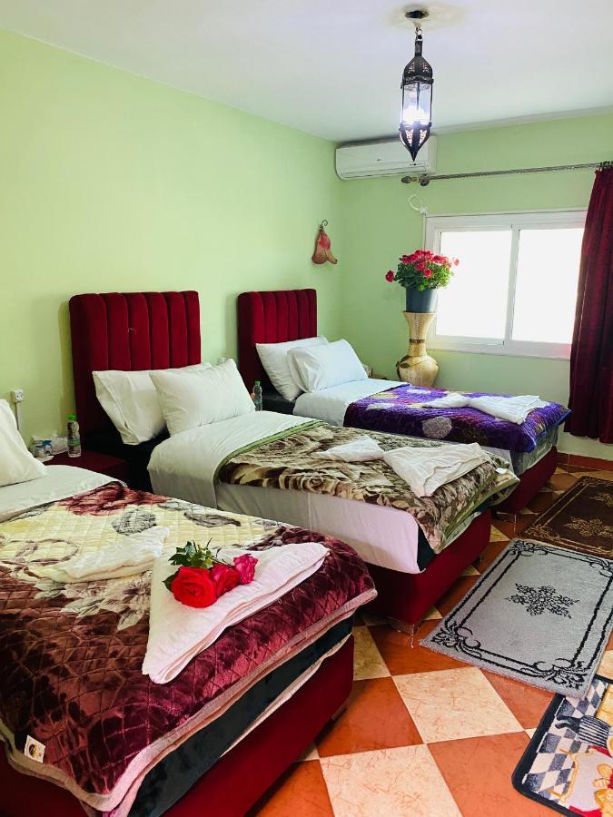 motel ain mersa Ifrane  Buitenkant foto