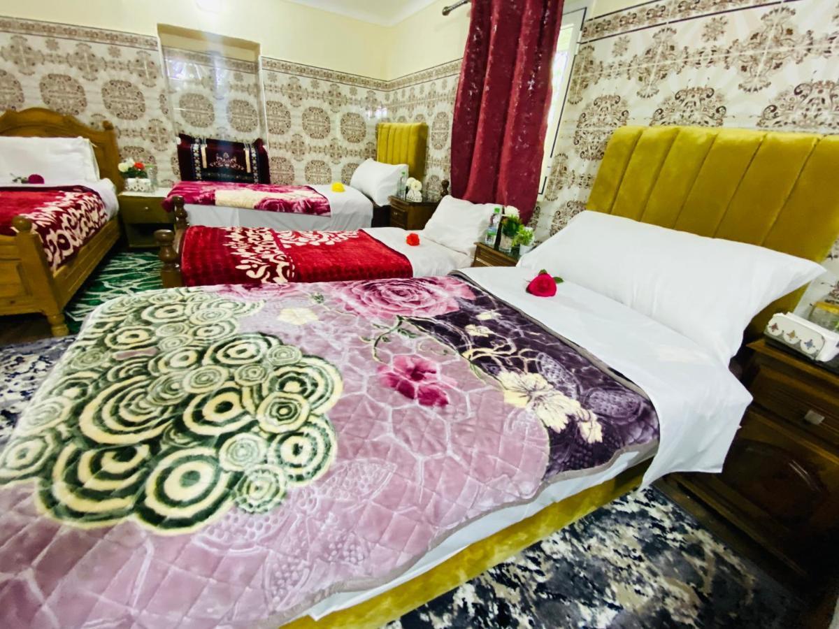 motel ain mersa Ifrane  Buitenkant foto