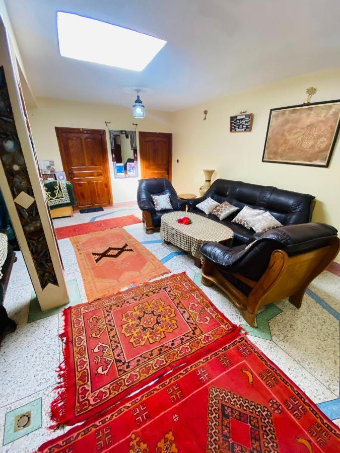 motel ain mersa Ifrane  Buitenkant foto