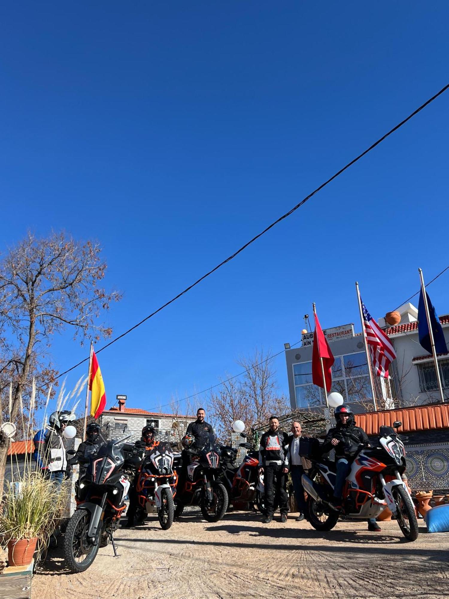 motel ain mersa Ifrane  Buitenkant foto