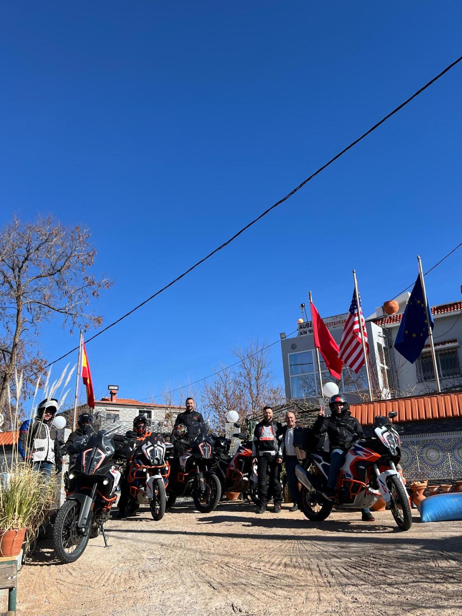 motel ain mersa Ifrane  Buitenkant foto